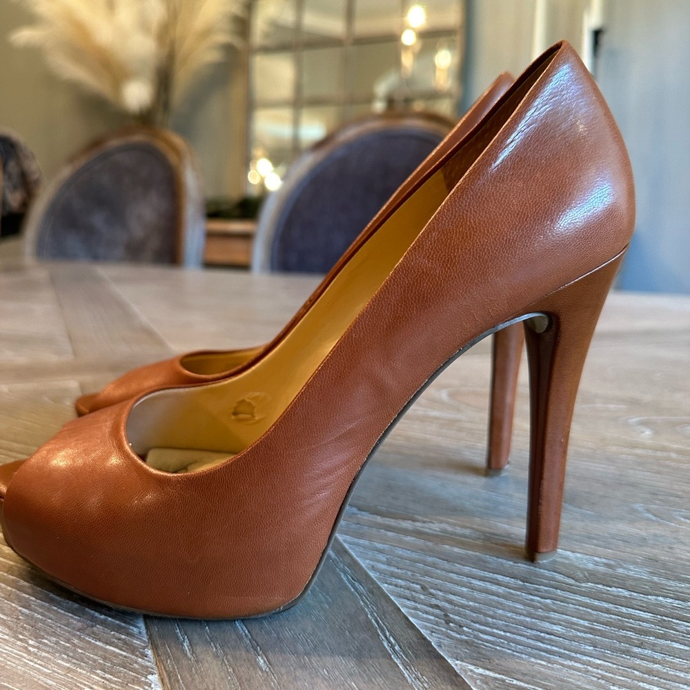 Guess Leather Peeptoe Heels